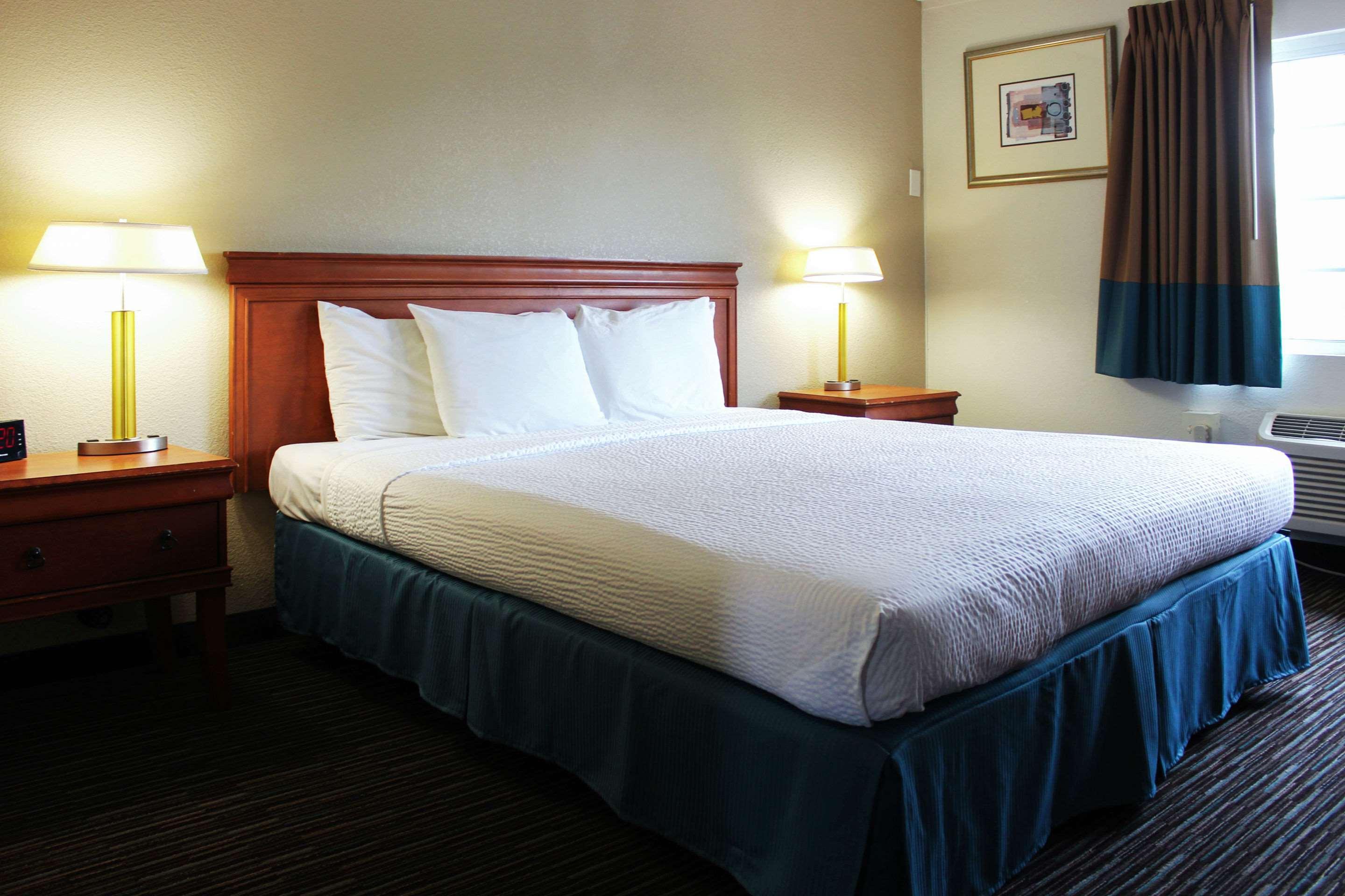 Rodeway Inn Near University-Gateway To Yosemite Merced Eksteriør bilde